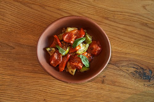 Салат из чечевицы