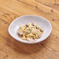 Фетучини с курицей и грибами