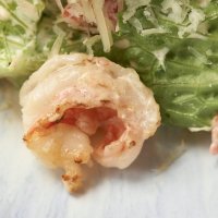 «Цезарь» с креветками