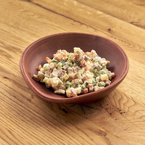 Оливье с томлёным языком