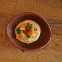 Хумус с цветной капустой в сухарях