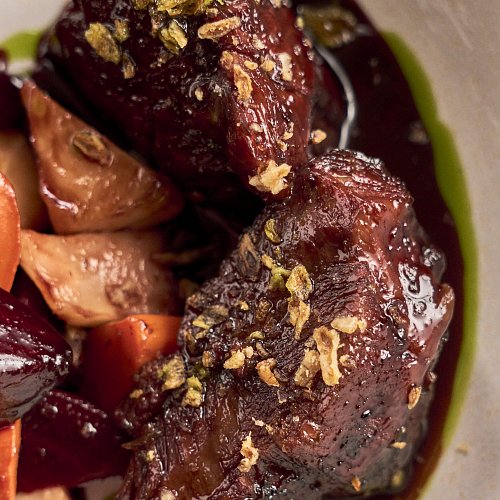 Говяжьи щёчки