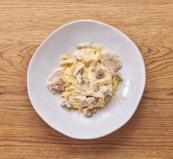 Фетучини с курицей и грибами