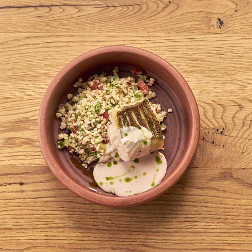 Волжский судак с табуле из булгура