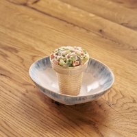 Салат Оливье в вафельном стаканчике