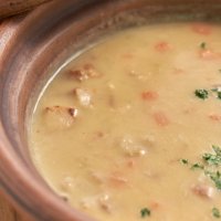 Гороховый суп с копчёностями