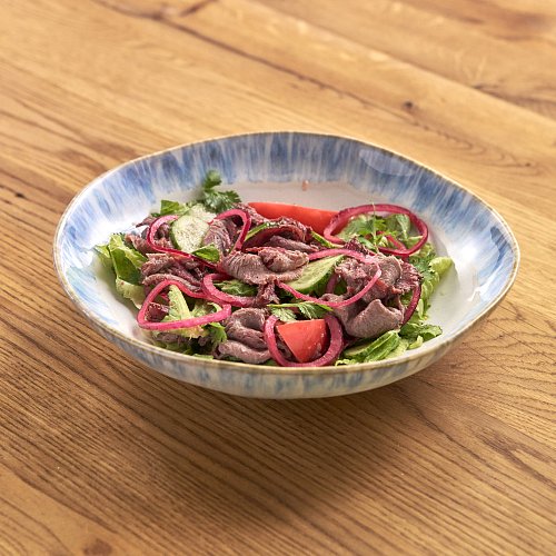 Салат с ростбифом